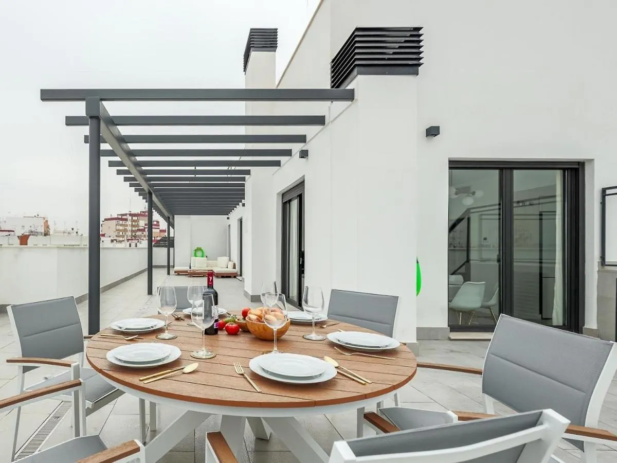 Tejares Sevilla Luxury Penthouse En Triana - Gran Terraza, Piscina & Parking Privados 0*, Seville Spain