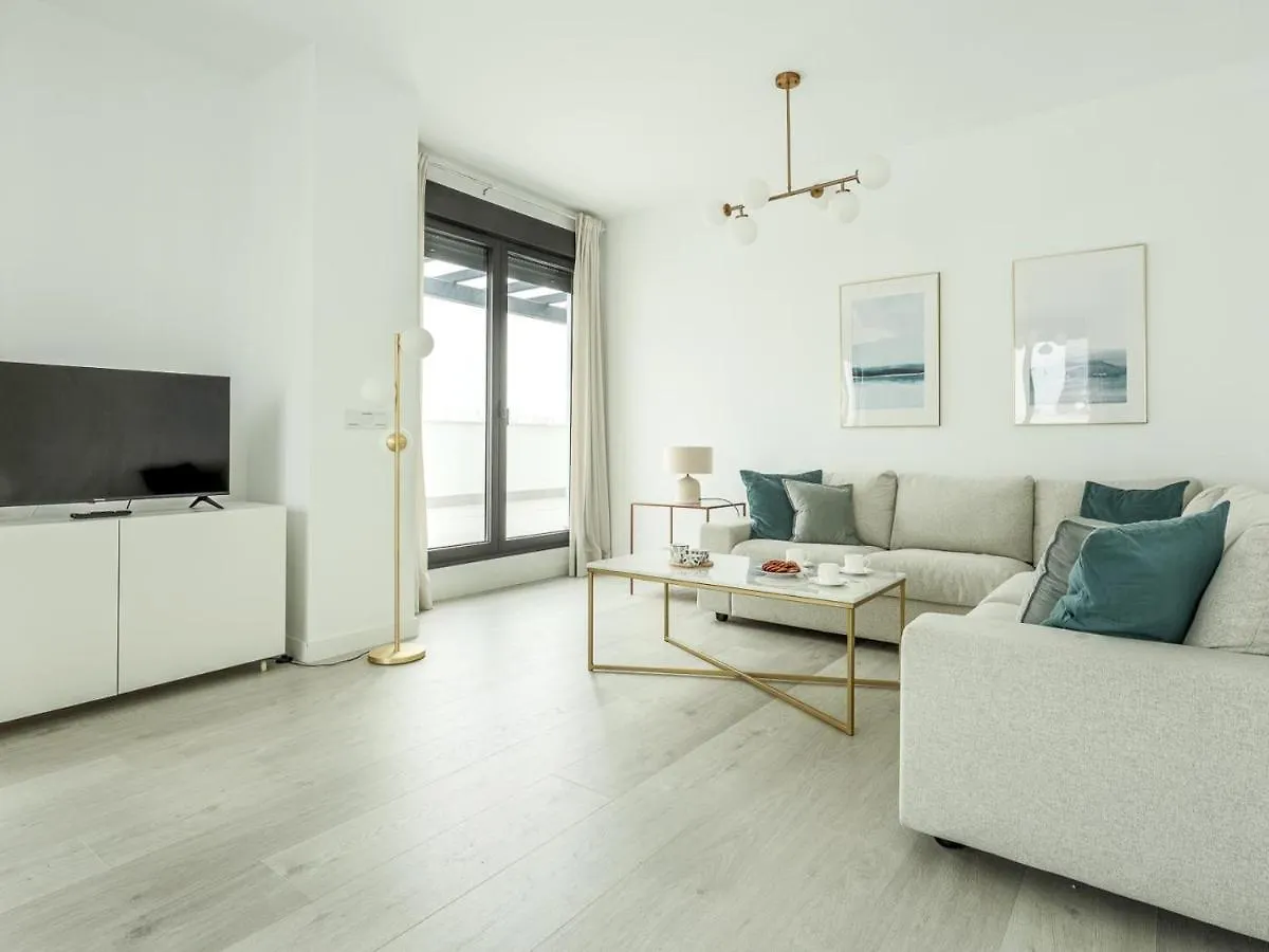 Tejares Sevilla Luxury Penthouse En Triana - Gran Terraza, Piscina & Parking Privados Apartment Seville